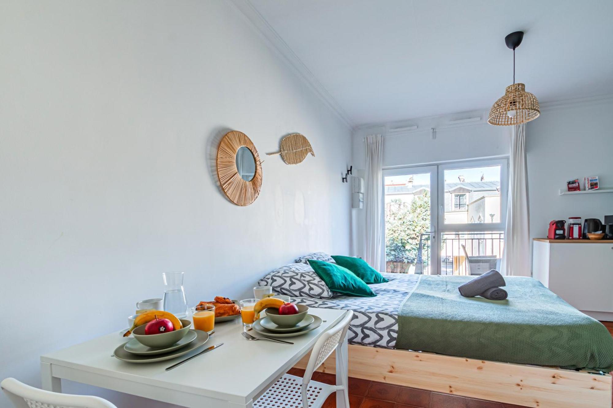 Appart'Hotel Nuiteejour Versailles Saint Cyr L'Ecole מראה חיצוני תמונה