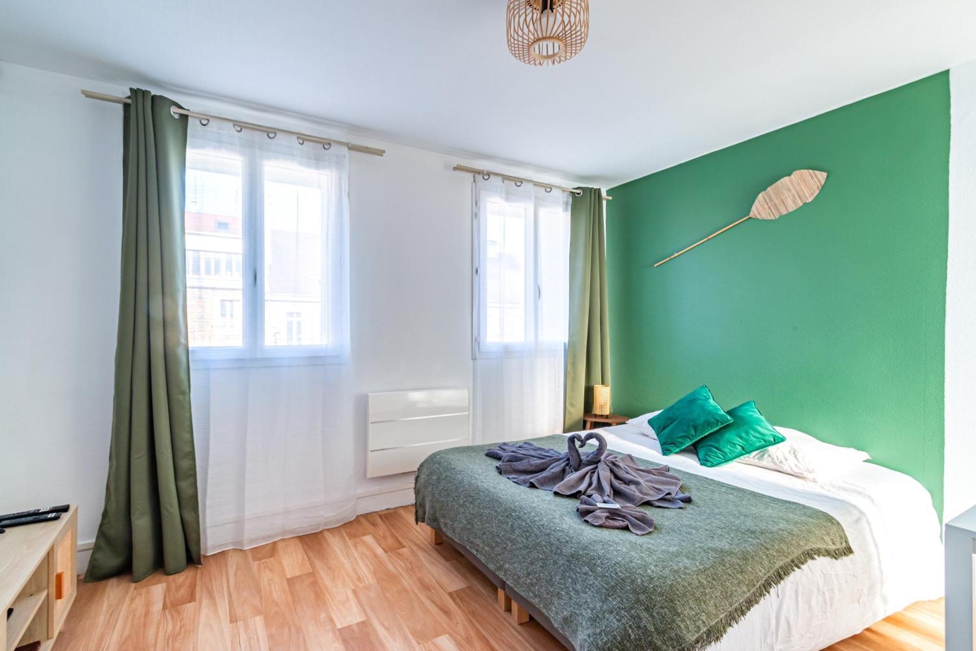 Appart'Hotel Nuiteejour Versailles Saint Cyr L'Ecole מראה חיצוני תמונה